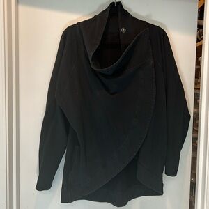 Lululemon wrap top